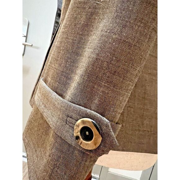 Dana Buchman Women Lightweight Wool Lined 3 Button Blazer Grey/Gray Size 12 - Picture 7 of 10